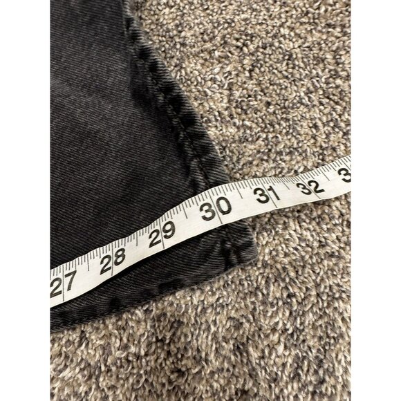Levis Women’s ‘94 Baggy Black Denim Jeans Size 30 EUC - Picture 7 of 7